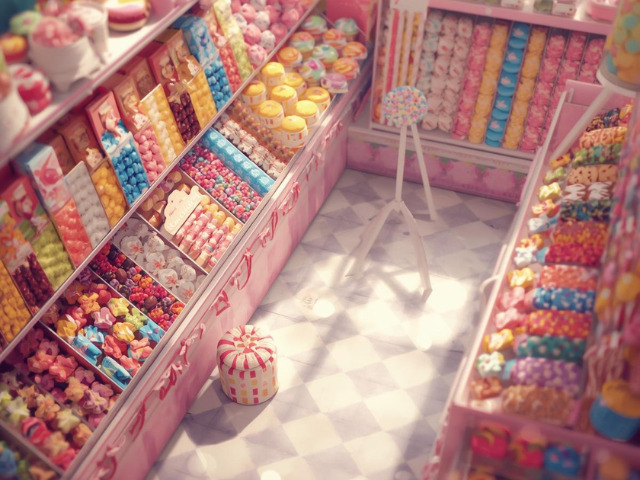 【たまごっち・サンリオ】タイルシールどこで売ってる？コンビニや取り扱い販売店を徹底調査！